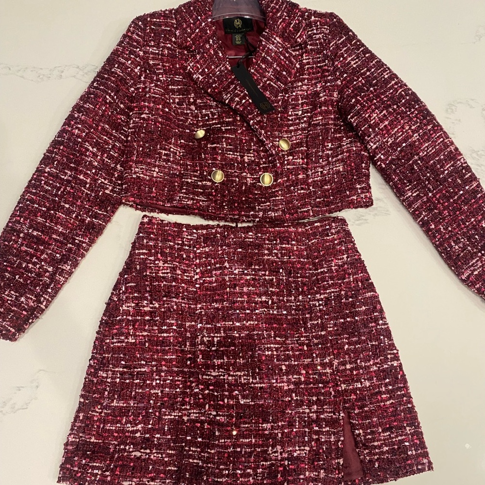 Two-piece suit set, blazer and skirt